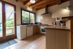 Fridge, microwave, dishwasher, high chair