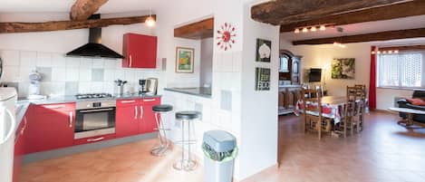 Fridge, microwave, dishwasher, high chair
