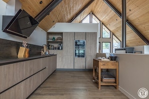 Fridge, microwave, dishwasher, highchair