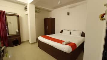 Deluxe Room | Premium bedding, bed sheets
