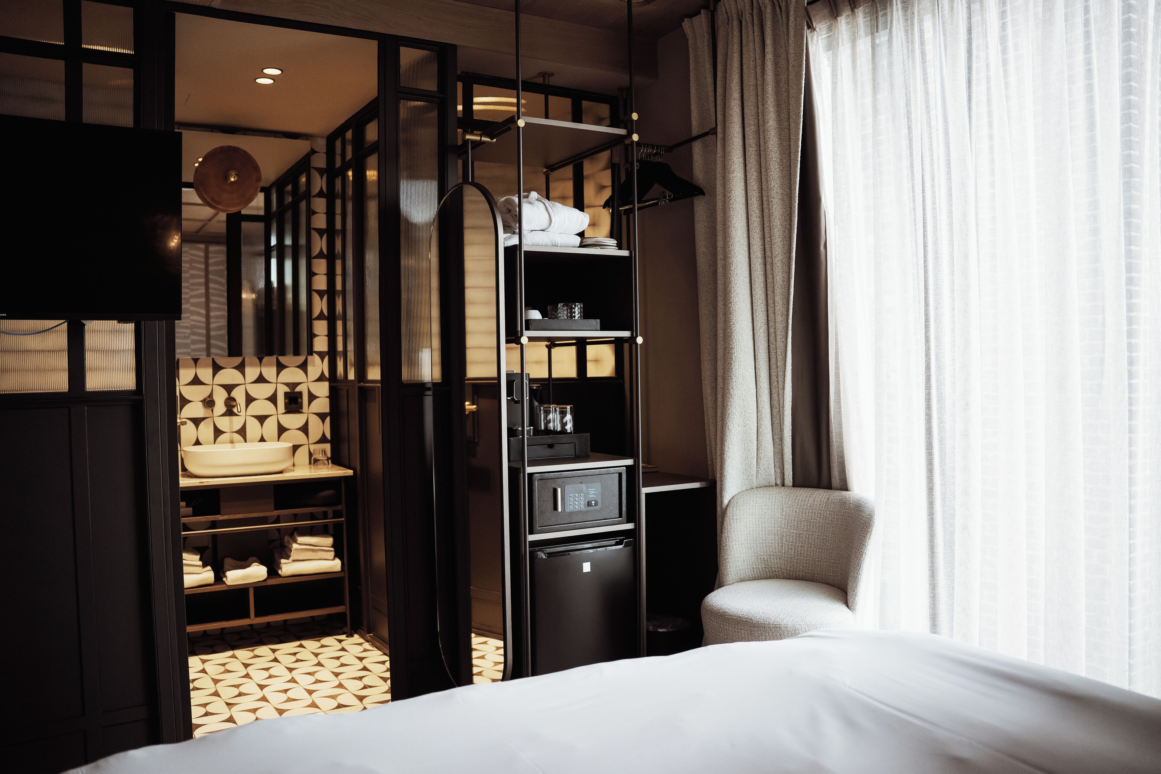 Rattan City View | Luxe beddengoed, een gratis minibar, een kluis op de kamer, een bureau