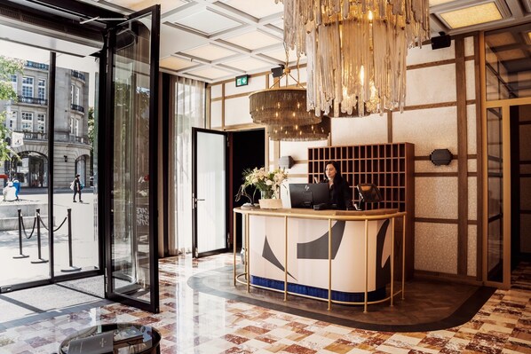 Reception - The Diamond (Amsterdam)