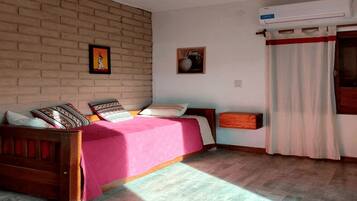 1 habitación, wifi y ropa de cama