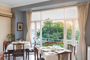 Dining room - Dev Villa (Udaipur)