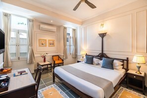 Deluxe Room | Desk, laptop workspace, free WiFi - Dev Villa (Udaipur)