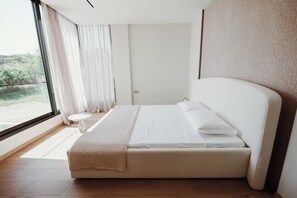 5 quartos, Wi-Fi, roupa de cama