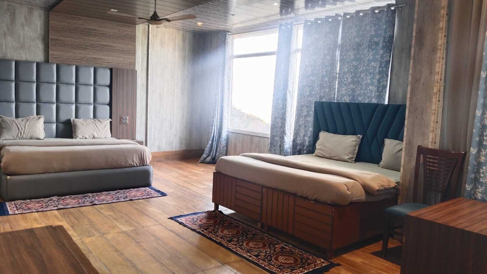 Family Room, Balcony | Iron/ironing board, free WiFi