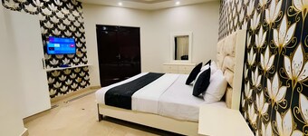 Hotel Hayat Palace Lahore