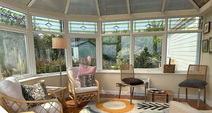 A stunning 3 bedroom property with sea views and direct access to the beach.