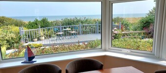 A stunning 3 bedroom property with sea views and direct access to the beach.