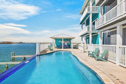 Luxury Waterfront Townhome | Pool, Boat Slip & Sunset Views