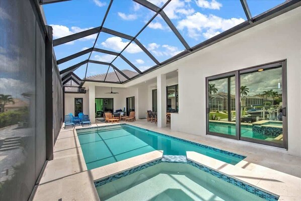 Piscina