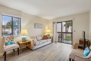 Apartment | 2 bedrooms, Internet