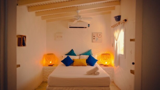 Unclassified image, 1 of 6, button - Posada La Rosaleda (Los Roques)