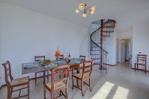 Apartment | 2 bedrooms - Palms Villa - Sea View (Sanremo)