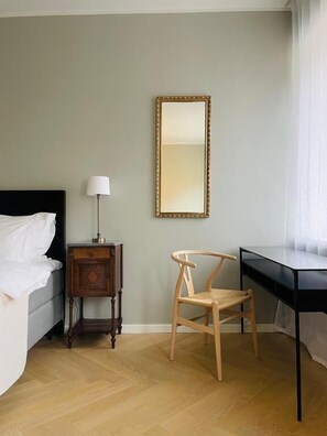 Deluxe Apartment, Courtyard View | 1 bedroom, individually decorated, free WiFi