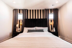 4 bedrooms, free WiFi, bed sheets