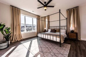 4 bedrooms, free WiFi, bed sheets