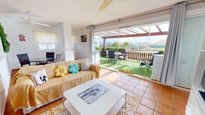 TV - Casa Atlantico 124-Murcia Holiday Rentals Property (Sucina)