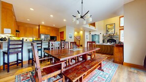 Townhome, 4 Bedrooms | Dining - Timbers #27 4 Bedroom Townhouse by RedAwning (Mammoth Lakes)