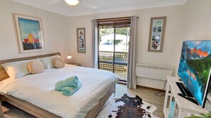 2 bedrooms, iron/ironing board, travel cot, free WiFi