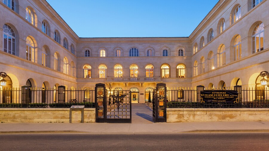 Le Grand Hôtel Dieu by SOWELL COLLECTION