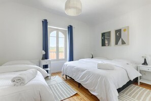 Leilighet, byutsikt | 2 soverom, strykejern/-brett og wi-fi (inkludert)