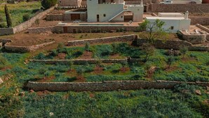 Villa | Exterior - Casa Kombonada - Luxury Villa to Rent in Kythira (Kithira)