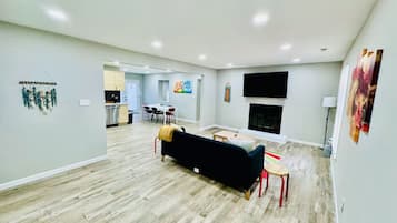 Smart TV, offices