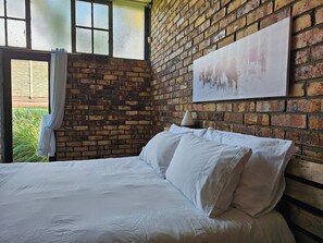 4 chambres, fer et planche à repasser, Wi-Fi, draps fournis