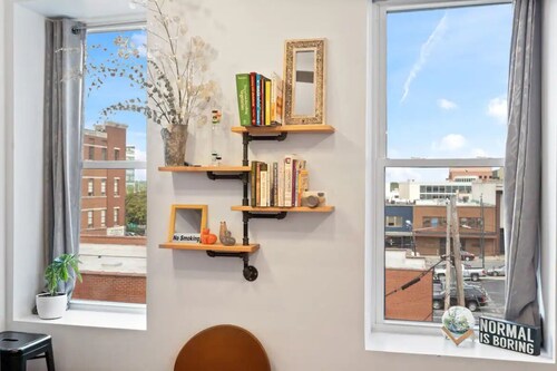 Experience comfort near Greensboro Coliseum 6 min