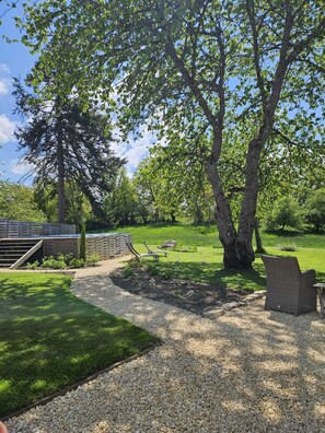 บริเวณภายนอก