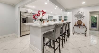 Boca Raton Home: Outdoor Kitchen, By Golf Courses