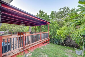 House (3 Bedrooms) | Interior - Boca Raton Home: Outdoor Kitchen, By Golf Courses (Boca Raton)