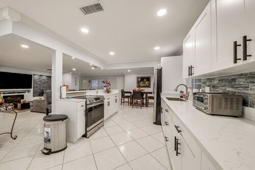 Boca Raton Home: Outdoor Kitchen, By Golf Courses