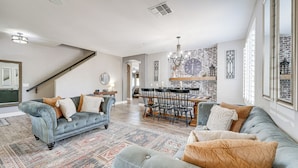 Rumah (5 Bedrooms) | Interior
