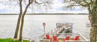 Colcord Point Sunset Cottage and Guest Cottage