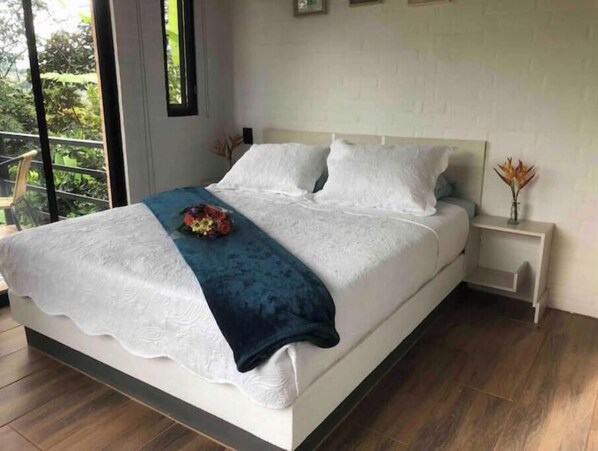 1 bedroom, free WiFi, bed sheets