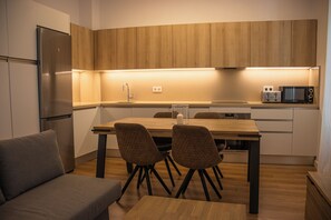 Apartment, Balkon, Stadtblick | Wohnbereich