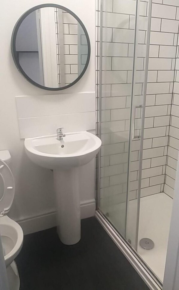 House | Bathroom