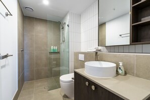 Hair dryer, towels