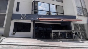 Front of property - Hotel Plaza doce (Pereira)