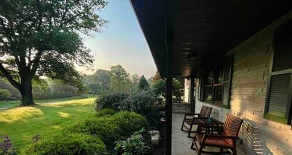 Charming Countryside Getaway