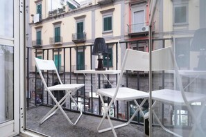 Economy Room, 2 Single Beds, City View | Terrace/patio - Residenza esposito (Naples)