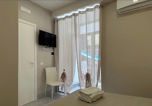 Classic Room, City View
