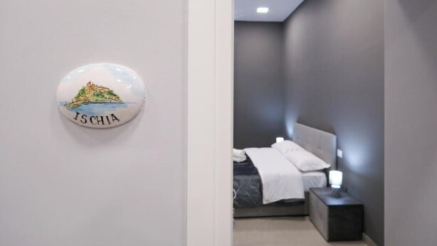Economy Room, 1 Double Bed | Desk, WiFi (free) - Residenza esposito (Naples)