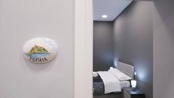 Camera Economy, 1 letto matrimoniale | Una scrivania, Wi-Fi gratuito