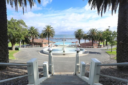 Portia Close to City Centre and Beach