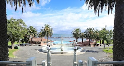 Portia Close to City Centre and Beach