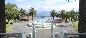 Portia Close to City Centre and Beach